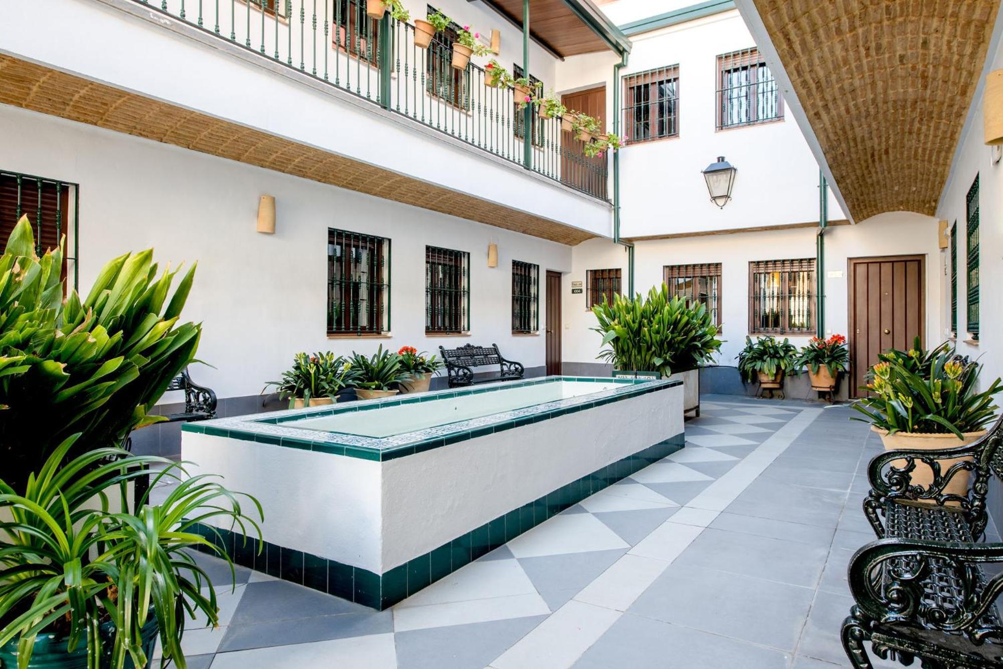 Triana Boutique Apartments By Hommyhome Siviglia Esterno foto