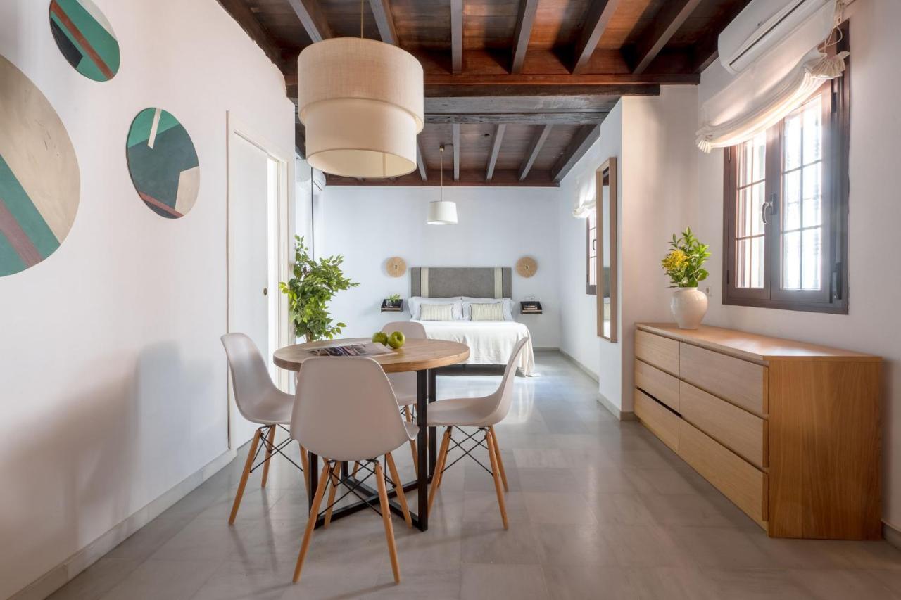 Triana Boutique Apartments By Hommyhome Siviglia Esterno foto
