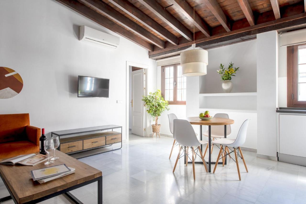 Triana Boutique Apartments By Hommyhome Siviglia Esterno foto