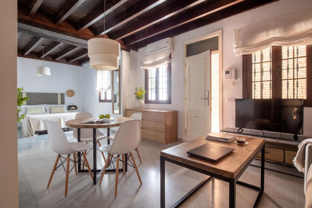 Triana Boutique Apartments By Hommyhome Siviglia Esterno foto