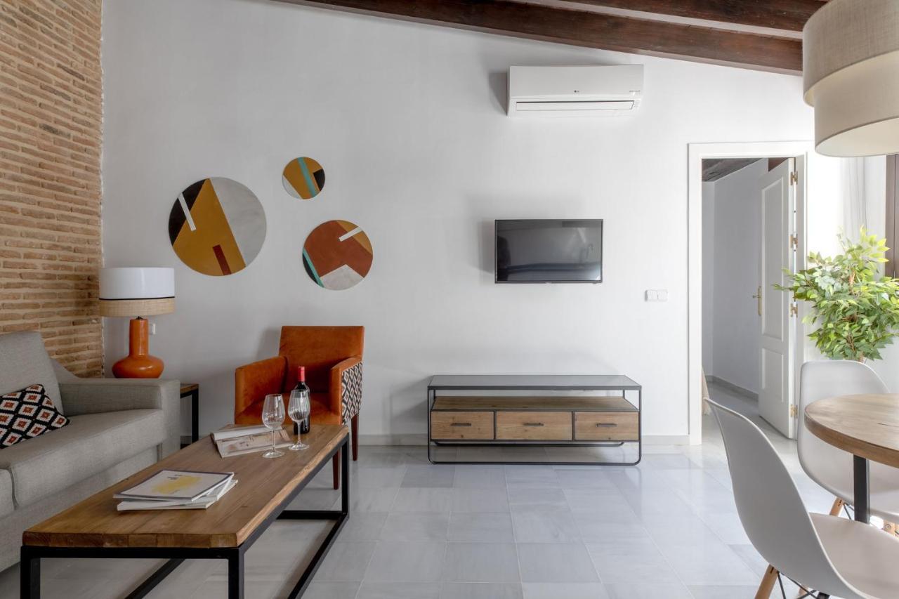Triana Boutique Apartments By Hommyhome Siviglia Esterno foto