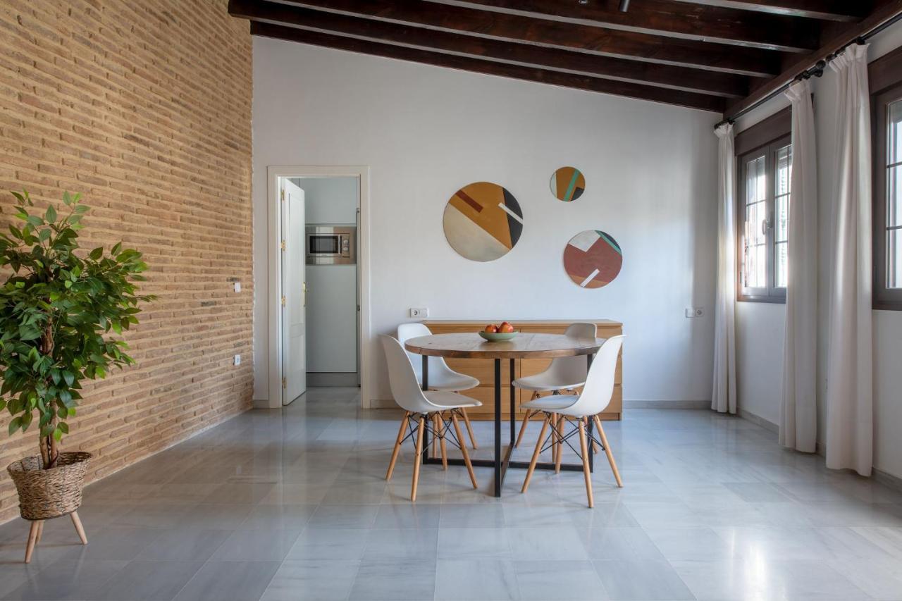 Triana Boutique Apartments By Hommyhome Siviglia Esterno foto