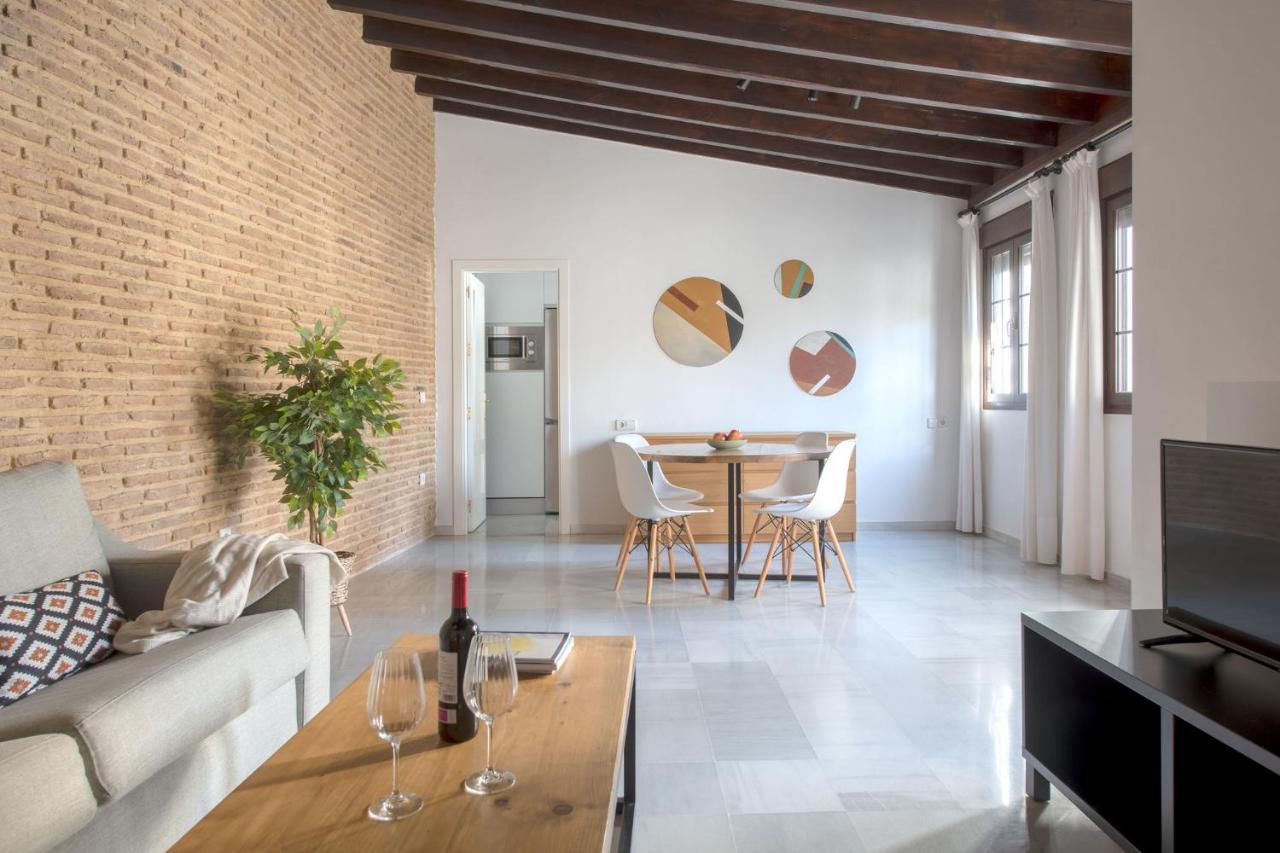Triana Boutique Apartments By Hommyhome Siviglia Esterno foto